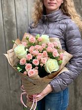 Букет цветов из:  Розы в Демьяново